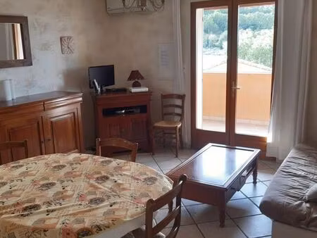 maison de 50 m2 libre jusqu'au 15 mars 2026