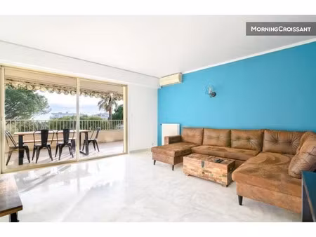 location meublée appartement 3 pièces 105 m² à cannes (06400)  2 500 €