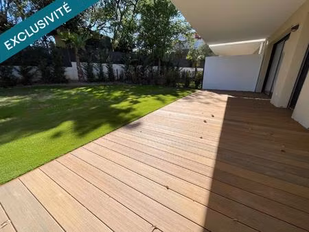 saint raphaël dans petite résidence  bureau de 69 m²