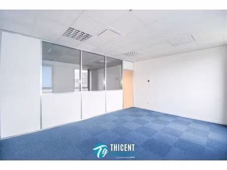plateau de bureaux à louer – 217 m² en rdc