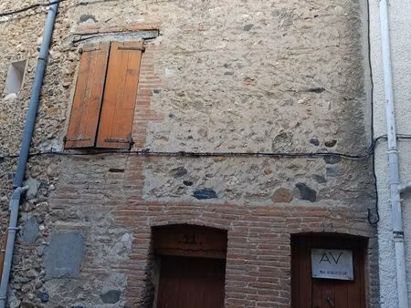 maison anciennne de village à démolir