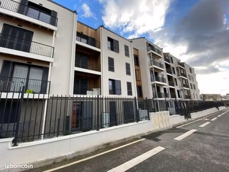 appartement 1 pièce 41 m²