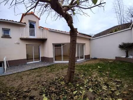 vente maison au puy-saint-bonnet (49300) : à vendre / 101m² le puy-saint-bonnet