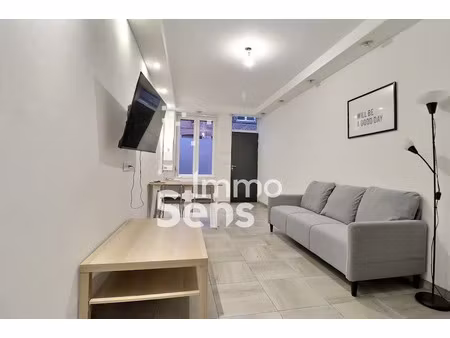 location meublée maison 4 pièces 56.67 m² à roubaix (59100)  800 €