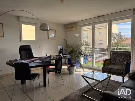 location locaux professionnels 35 m² à la garde (83130)  882 €