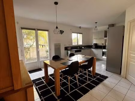 vente maison à sainte-pazanne (44680) : à vendre / 64m² sainte-pazanne