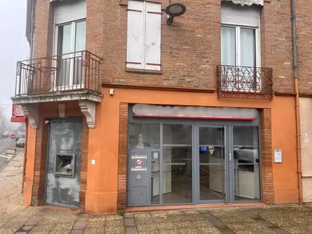 a louer  local commercial de 85 m2 au centre ville de verdun