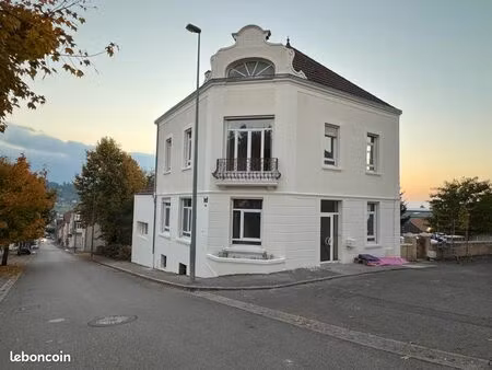 à louer bureaux ou espace commercial 300m2 chauffailles