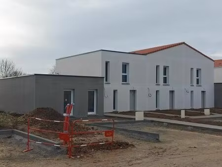 maison 89 m² saint pierre montlimart