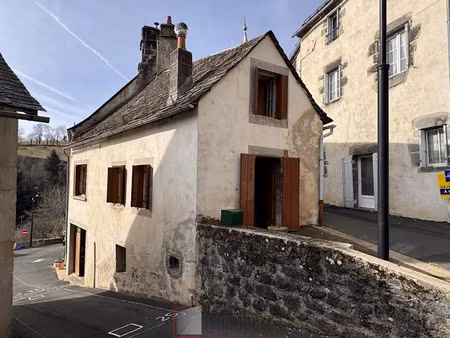 vente maison 4 pièces 66 m² à pierrefort (15230)  29 000 €