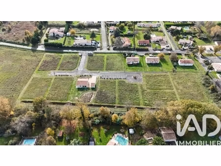 vente terrain 910 m²