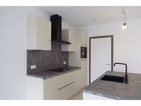 appartement te huur in oud-turnhout met 2 slaapkamers