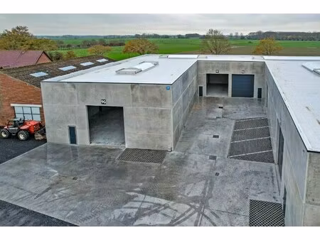 commercieel te huur in vleteren