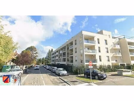 location parking reignier esery 74930