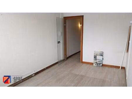 location local professionnel 30m² annemasse 74100