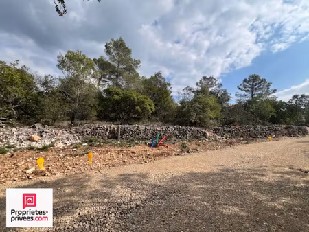 achat terrain 1 330m² rians 83560