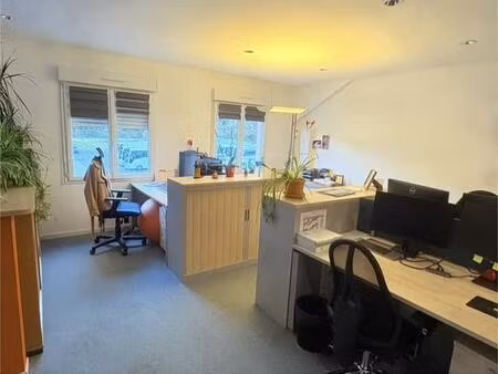 location local commercial st maximin la ste baume 83470