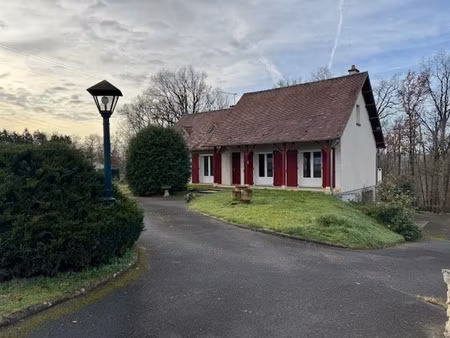 vente maison 5 pièces 145 m² à montmorillon (86500)  235 000 €
