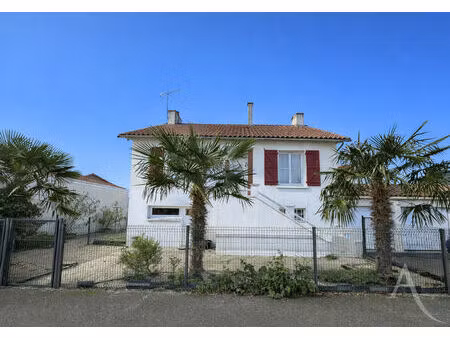 vente maison 5 pièces  122.00m²  l'herbergement