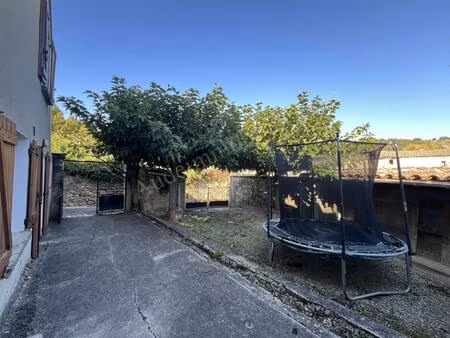 maison de village avec cour et atelier