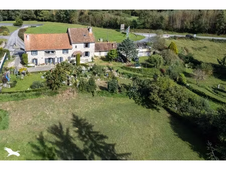 vente maison 12 pièces 290 m² à saint-yrieix-la-perche (87500)  317 000 €