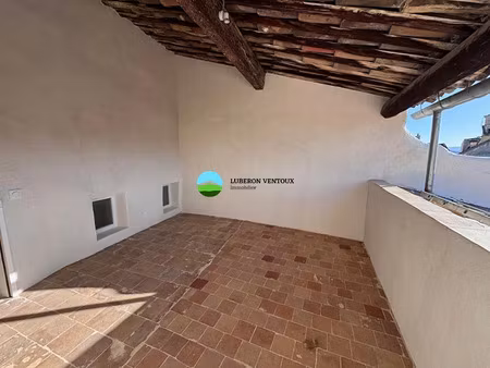 location appartement 5 pièces 72.05 m² à caromb (84330)  790 €