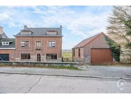 maison 4 chambres avec garage à vendre à aisemont