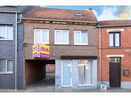 handelspand met woonst + 4 garages in het centrum van mee...