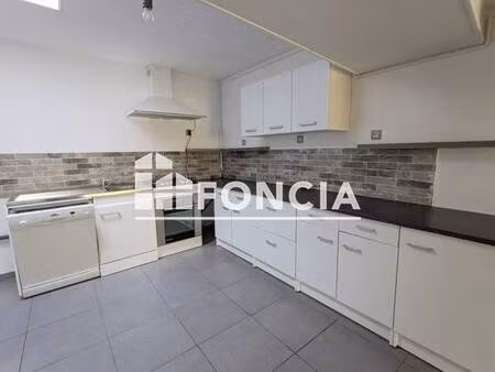 maison de ville à louer