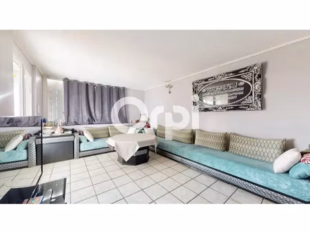 vente appartement 4 pièces 84 m² à bron (69500)  215 000 €