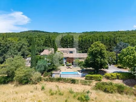 mas à vendre