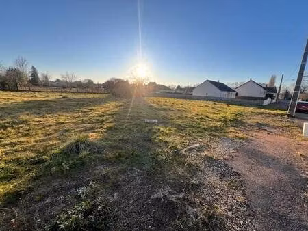 terrain constructible viabilisé à vendre