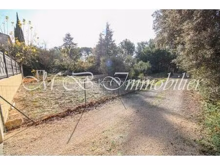 terrain constructible à vendre