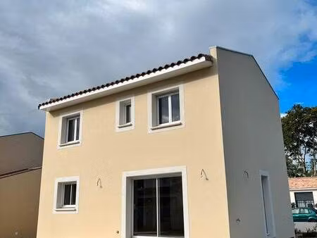 terrain avec maison neuve à vendre