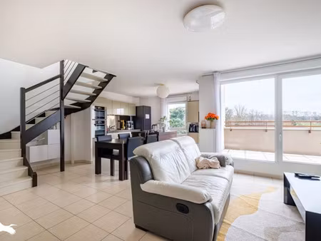 vente appartement 4 pièces 93 m² à saint-priest (69800)  348 963 €