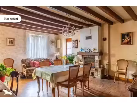 ferme (tte) de 4 pièces principales