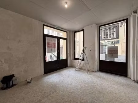 location locaux professionnels 1 pièce 70 m² à paris 6ème (75006)  3 208 €