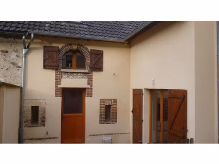location maison 4 pièces 80 m² à fontaine-sous-jouy (27120)  767 €