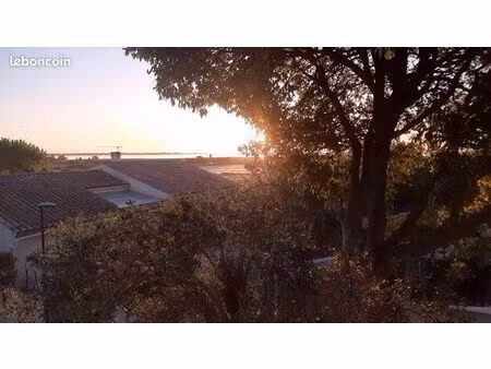 beau t2-40 m2 avec terrasse