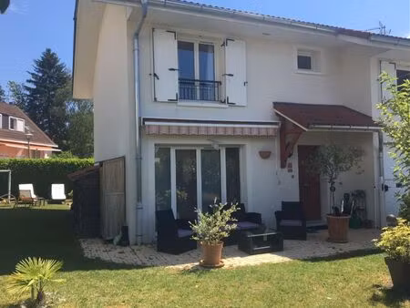 location maison 4 pièces 112 m² à saint-genis-pouilly (01630)