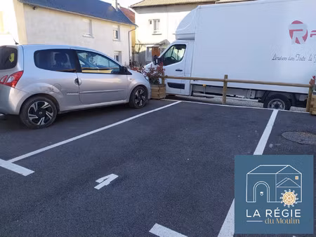 location parking les abrets en dauphine 38490