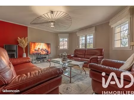 propriété 5 pièces 107 m²