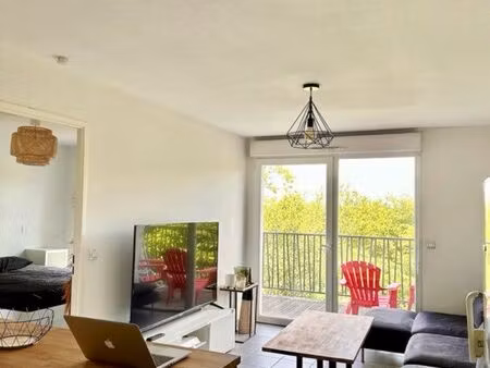 t2 à louer meublé cenon