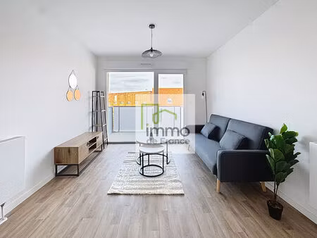 location appartement 2 pièces 43m²