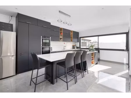 vente maison 6 pièces 229 m² pechbonnieu (31140)