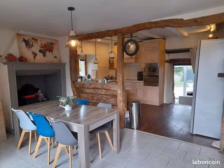 maison de caractère en pierres – 3 chambres – proche plerguer