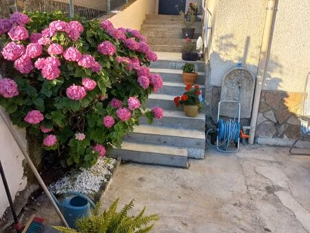 maison de ville rénovée (2023) – terrasse 65 m² – proche gare