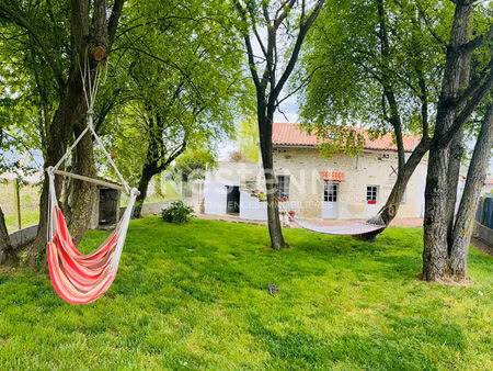 a vendre - maison avec charme - 4 pièces - 91m² - doué en anjou - d5984