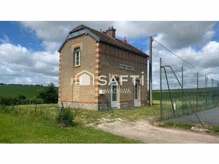 maison charmante et paisible à sévigny-waleppe.