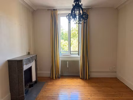 bourg gare  appartement de 125 m²